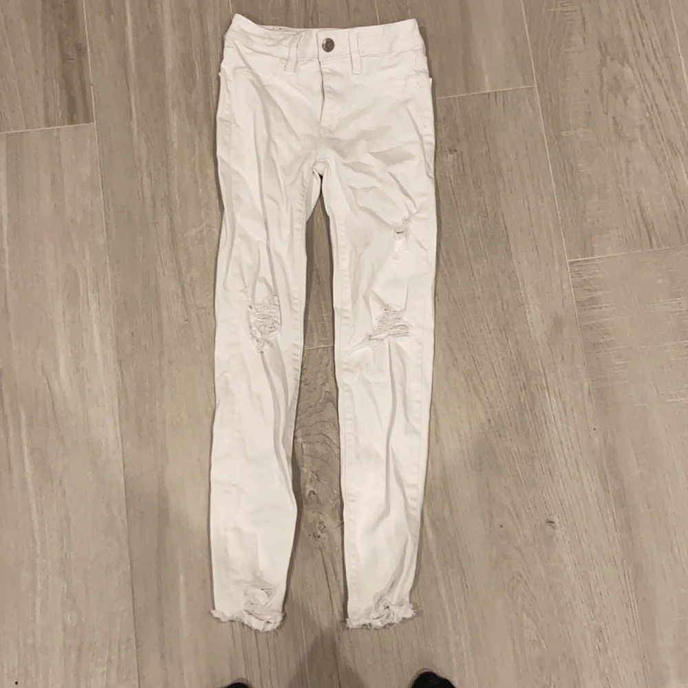 American Eagle “Next level stretch” white jeans